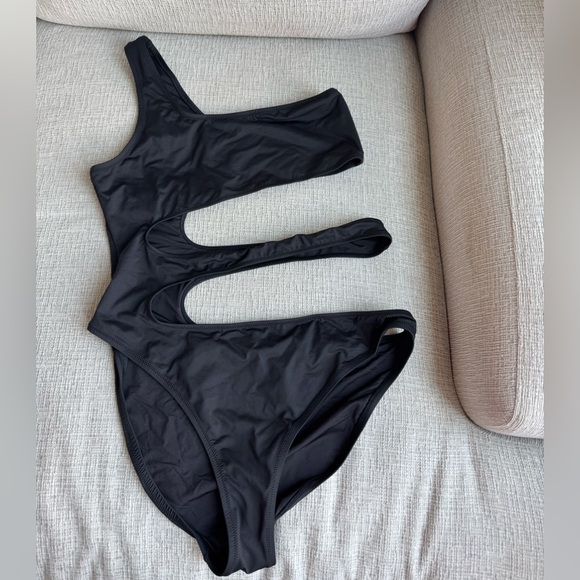 SKIMS Swim One Shoulder Monokini One Piece Swimsuit in Onyx Black - Picture 2 of 4